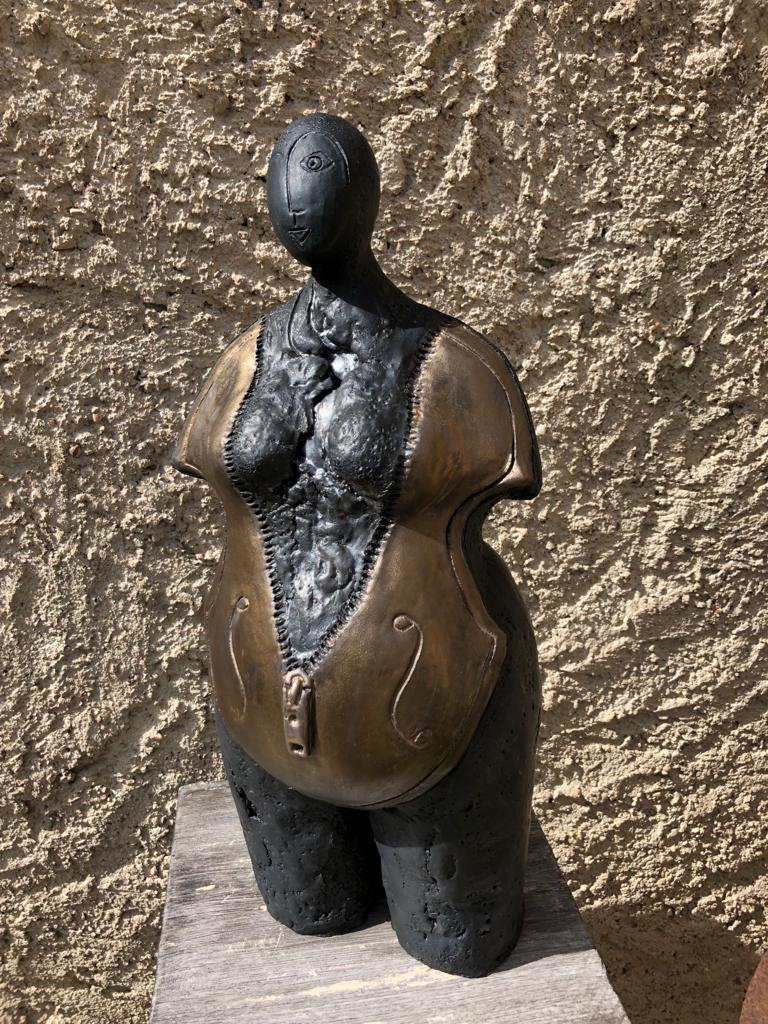 Musicothérapie (Grès 50cm) de Josyane Schneider — Josyane Schneider