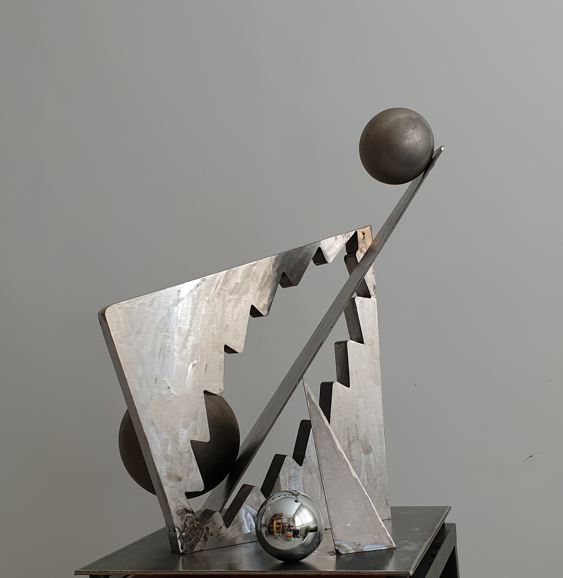 Triangulation — Roland Gonzalez