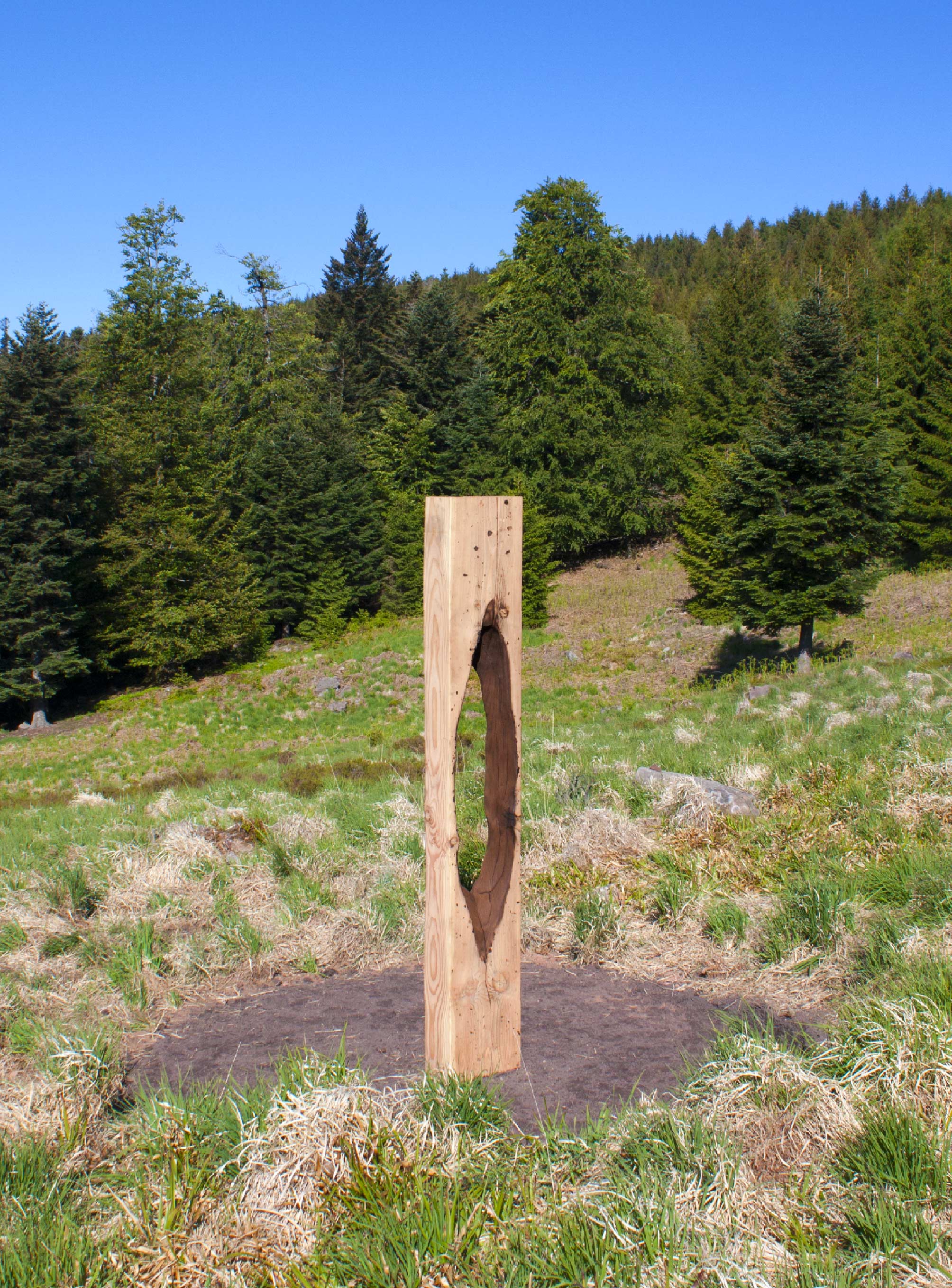 Mémorial sur le Sentier des passeurs — Valentin Pierrot